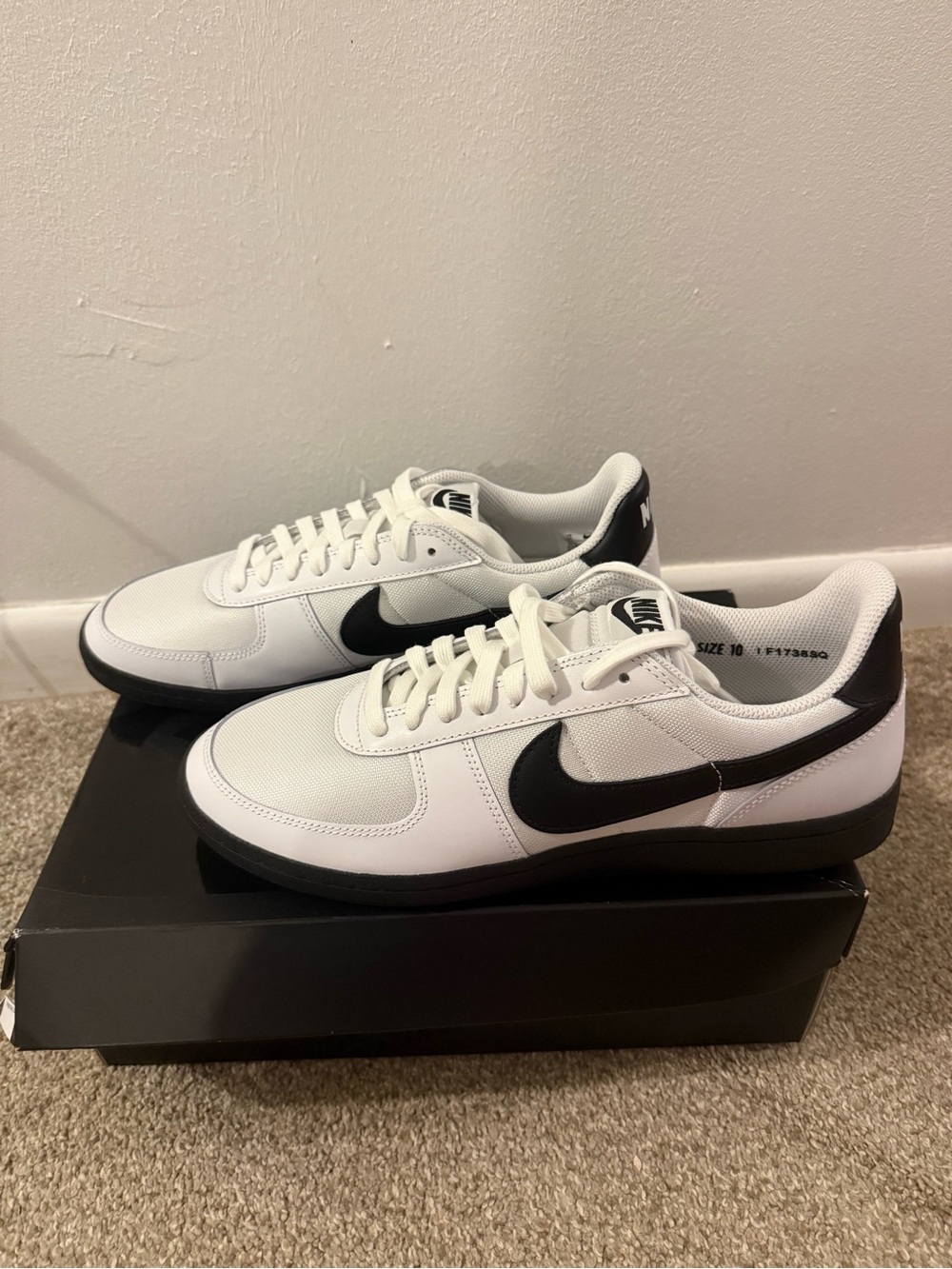 Nike Men's Field General White & Black Low-Top Sneakers